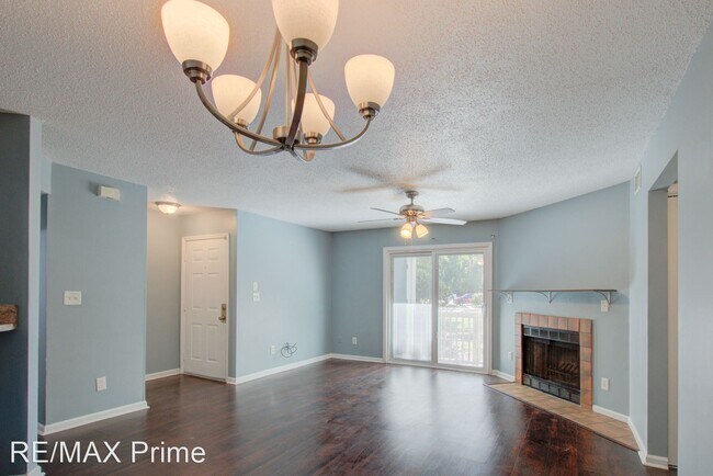 Foto del edificio - 2 br, 2 bath House - 1709 Stony Creek Arch...