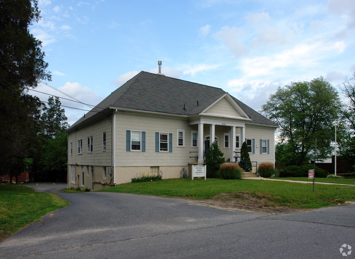 Primary Photo - 4710 Saint Marys St