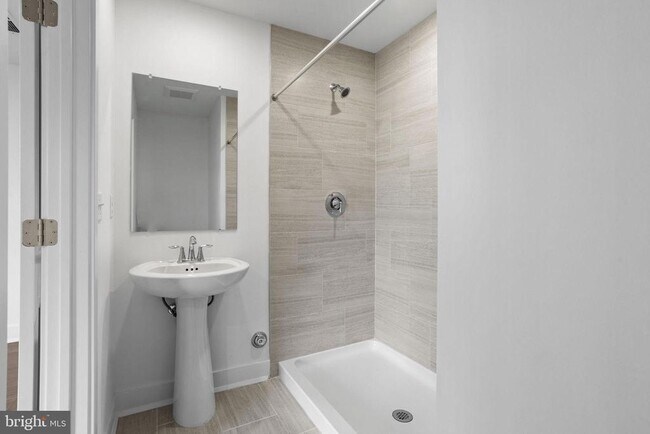 Building Photo - 140 ADA Hightower Ave