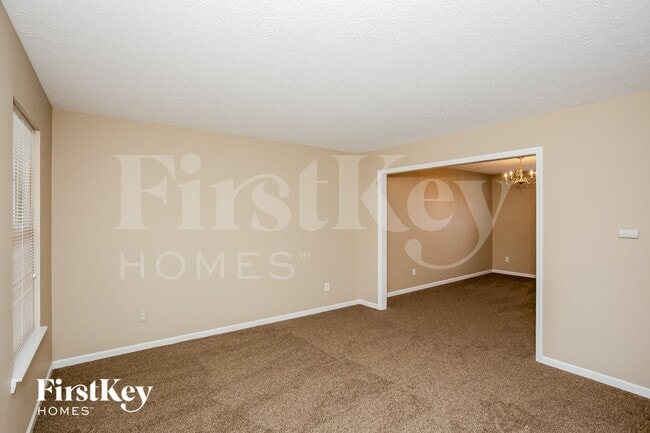 Building Photo - 11749 Gatwick View Dr