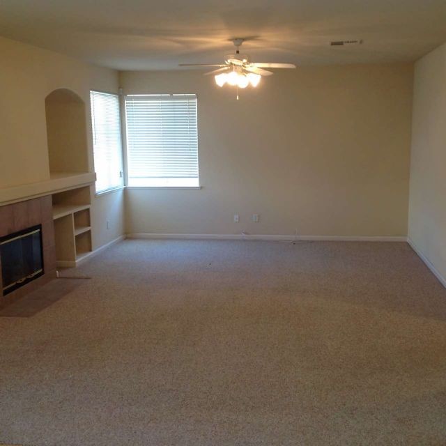 Building Photo - House For Rent in Modesto