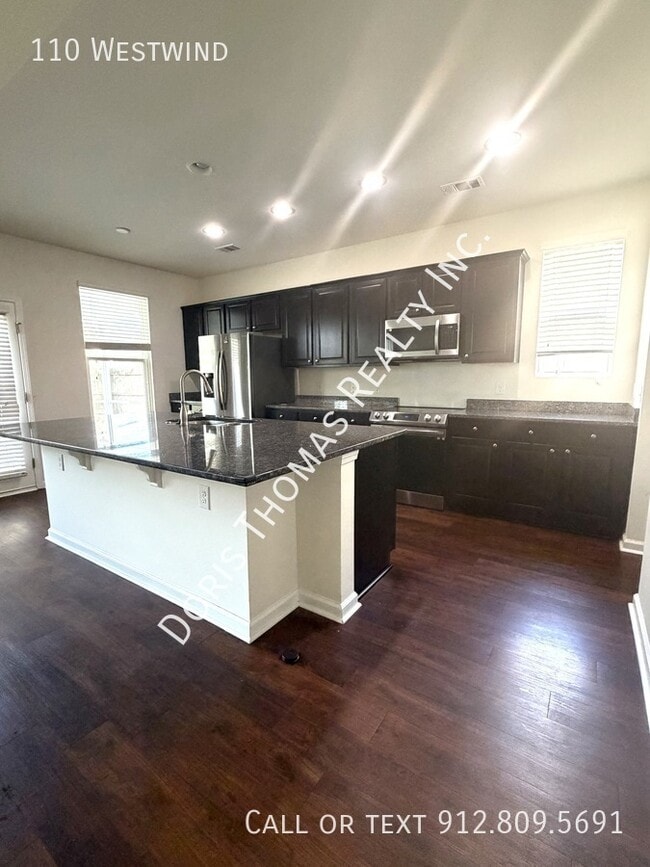 Building Photo - 110 Westwind-