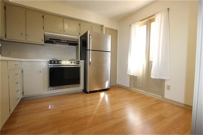Foto del edificio - 6533 Bayou Glen Rd