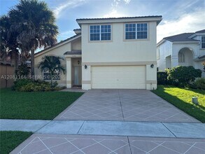Building Photo - 11090 Baybreeze Way