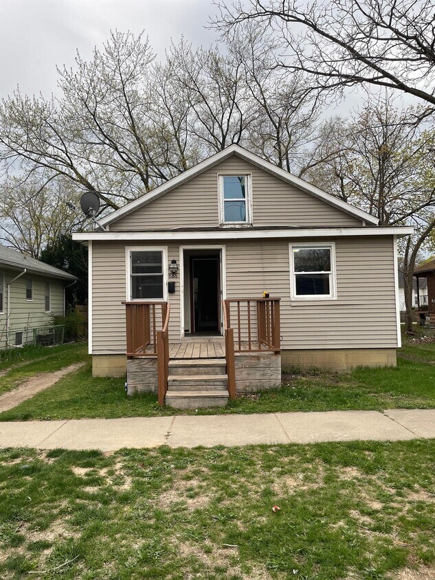 Foto principal - 686 McAlister St