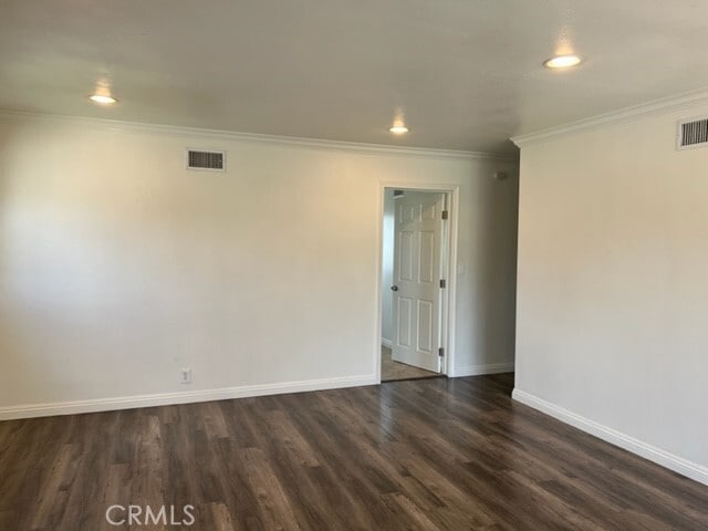 Building Photo - 912 S Olive Ave