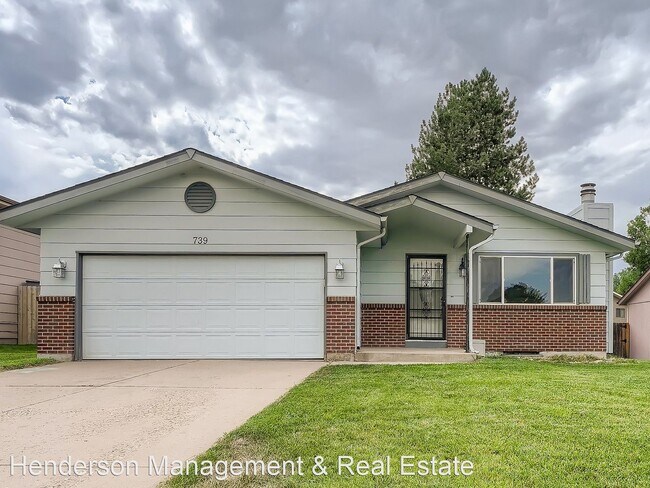 Foto del edificio - 3 br, 2 bath House - 739 43rd Ave