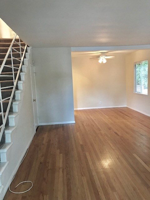 living room - 1842 N Verdugo Rd