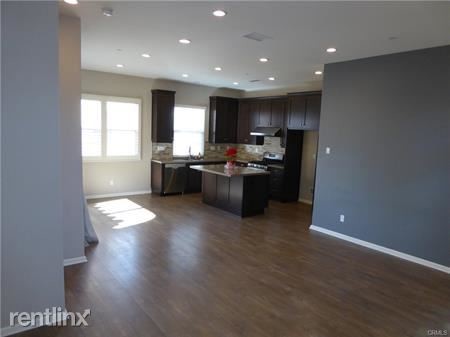Building Photo - 3 br, 3 bath House - 112 Strawberry Grv