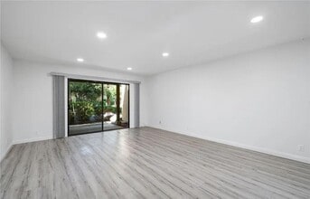 Building Photo - 26 Tangelo