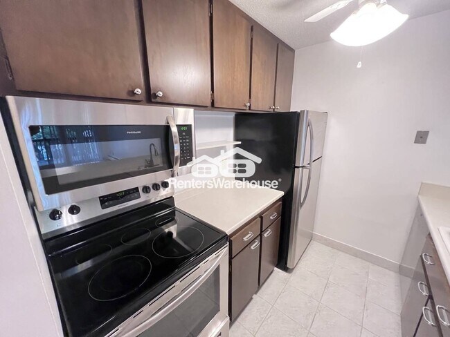 Foto del edificio - 2800 Hamline Ave N