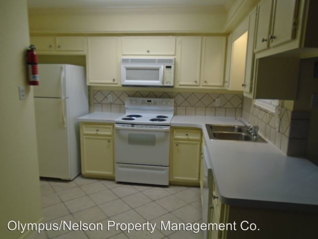 Building Photo - 8710 Ilona Ln