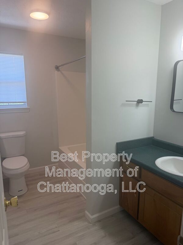 Foto del edificio - 1801 Chase Meadows Cir