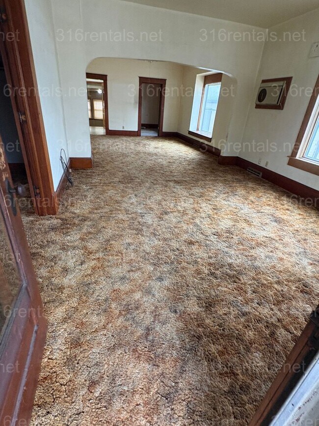 Foto del edificio - $950 - 3 bed 1 bath - Single Family Home