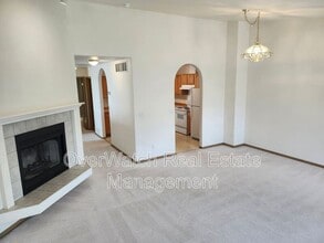 Building Photo - 4041 Lunar Dr