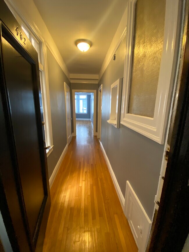 Building Photo - 500 Leavenworth St