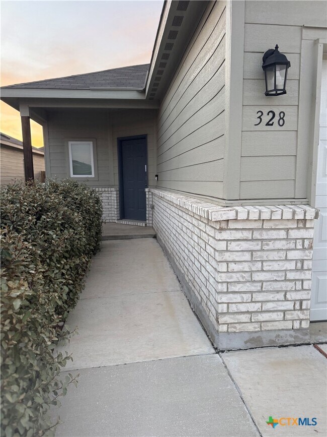 Foto del edificio - 328 Havarti Wy