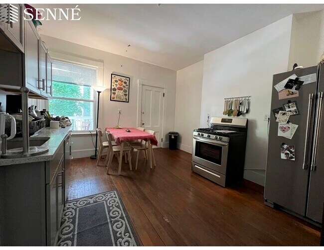 Cocina - 19 Trowbridge St