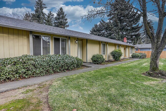 Foto del edificio - Super Cute, Updated 2 Bed Condo for Great Price!