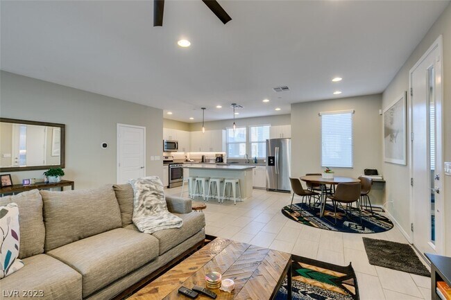 Foto del edificio - 11236 Rainbow Peak Ave