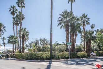 Building Photo - 73415 Royal Palm Dr