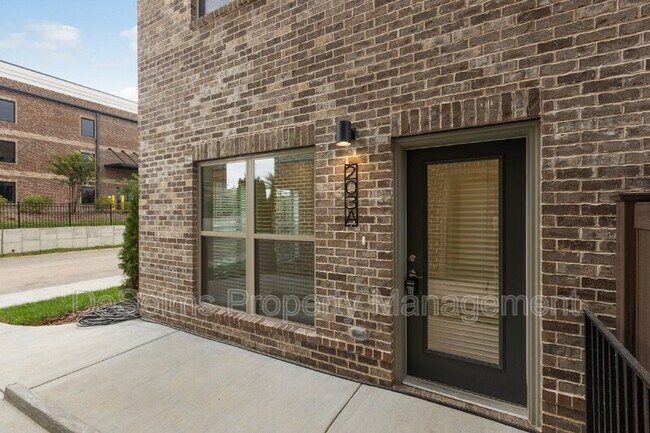 Building Photo - 203a Folsom Pass