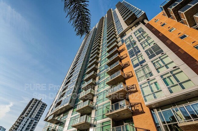 Foto del edificio - 800 The Mark Ln