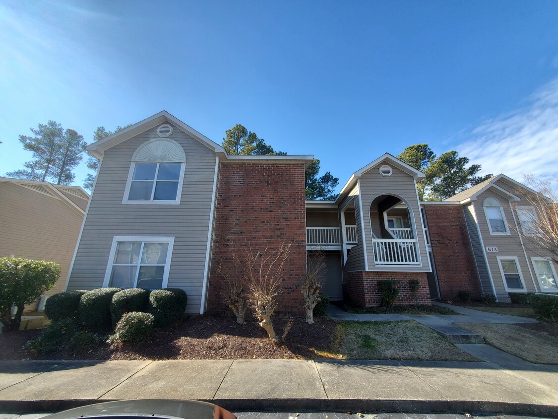 Foto principal - 673 Bartons Landing Plz