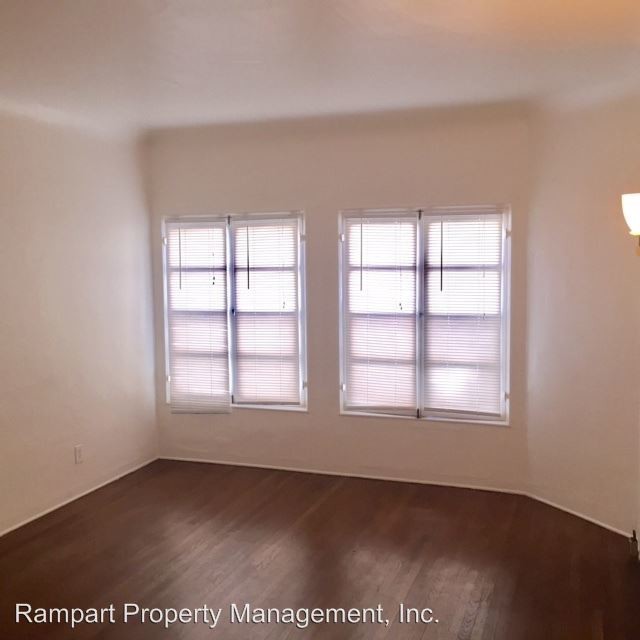 Foto del edificio - 640 N Beachwood Dr