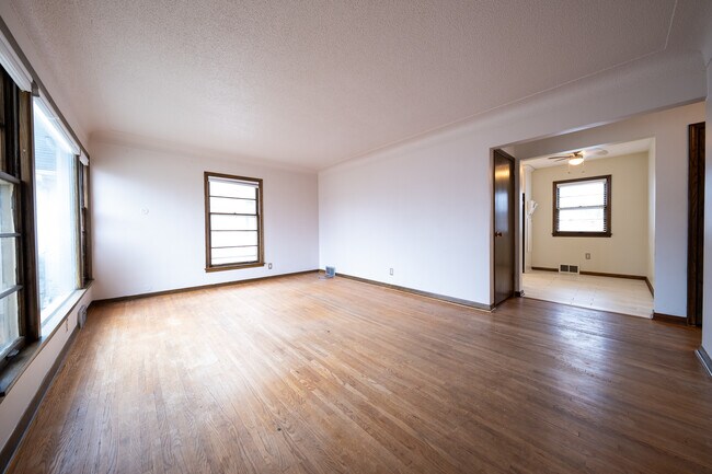 Foto del edificio - 2514 5th St NE