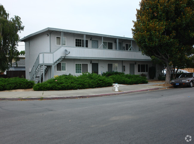 Building Photo - Columbia Apartments