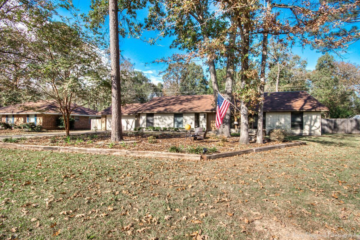 Primary Photo - Haughton LA Country Place Subdivision 2000...