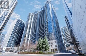 Building Photo - 4978-4978 Yonge St