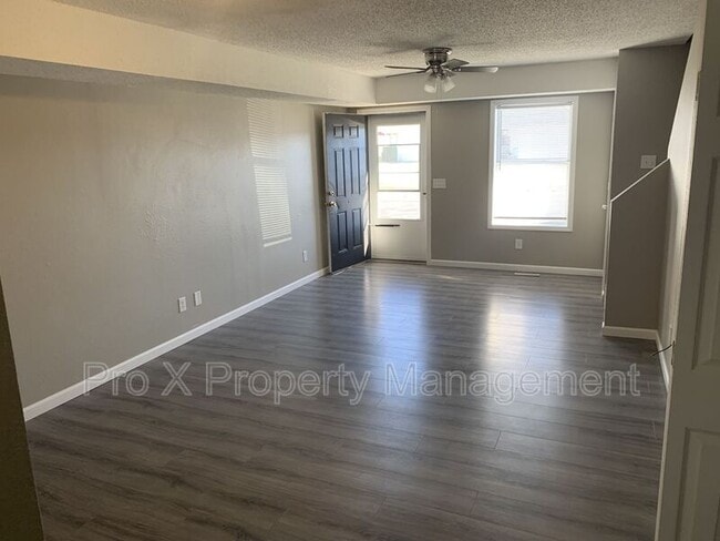 Building Photo - 4131 S Glenn Ave