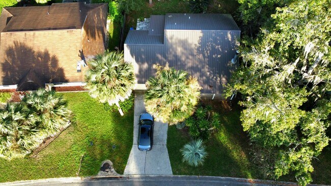 Building Photo - 4629 SW 57th Dr