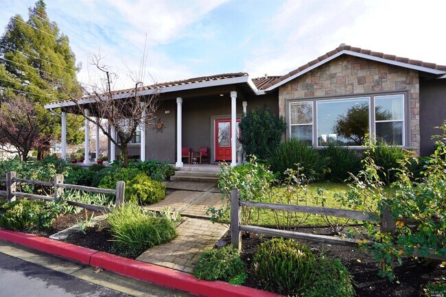 Building Photo - 103 Sundance Ct