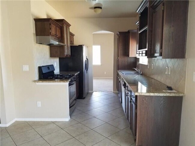 Building Photo - Don't miss out!