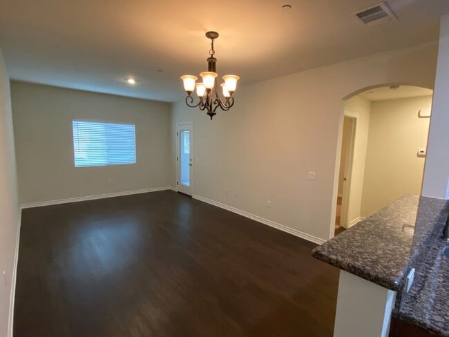 Foto del interior - Santa Barbara Luxury Apartment Homes