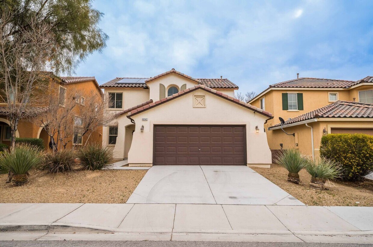 Primary Photo - Charming Home in North Las Vegas!