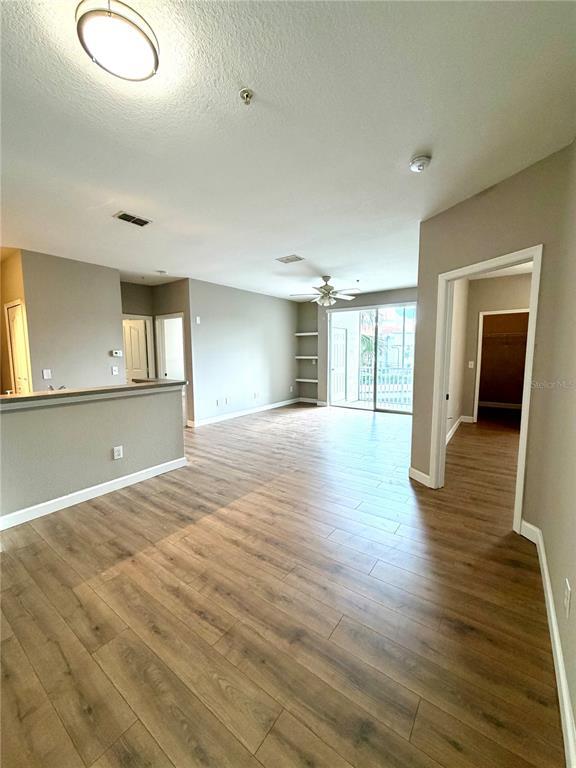 Foto del edificio - 2639 Maitland Crossing Way
