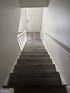 Foto del edificio - 140 Meadowbrook Ct