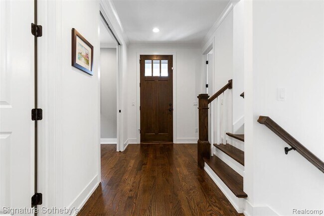 Foto del edificio - 811 Smith Ave