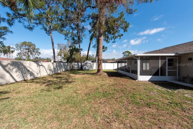 Building Photo - 6818 Robinswood Ln