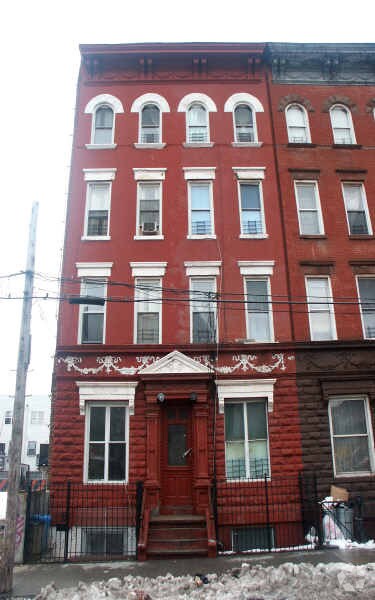 Primary Photo - 424 E 148th St