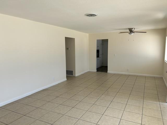 Foto del edificio - 26081 Lawton Ct
