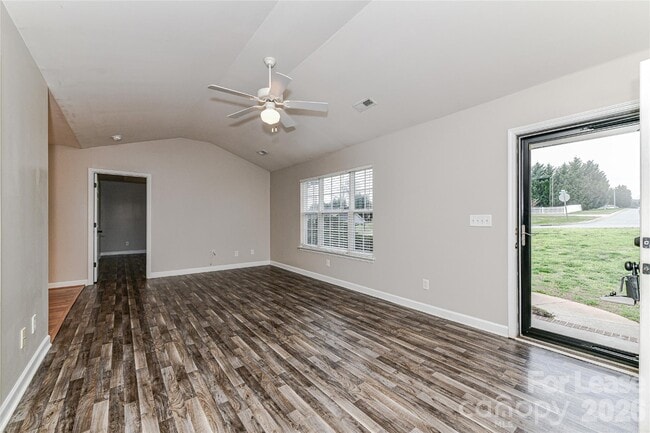 Foto del edificio - 7159 Marlin St