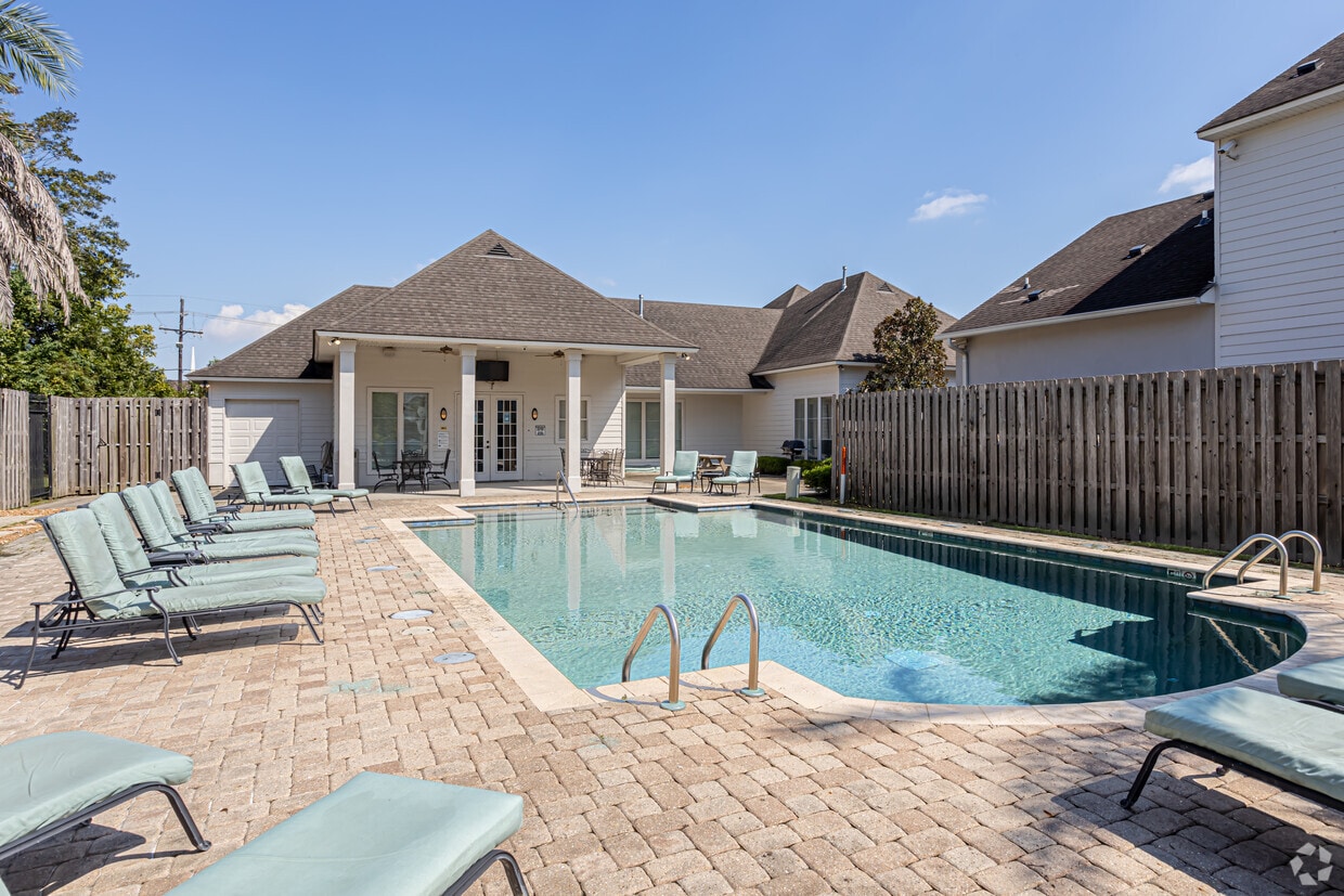 Summer Grove & Arlington Trace - Summer Grove & Arlington Trace