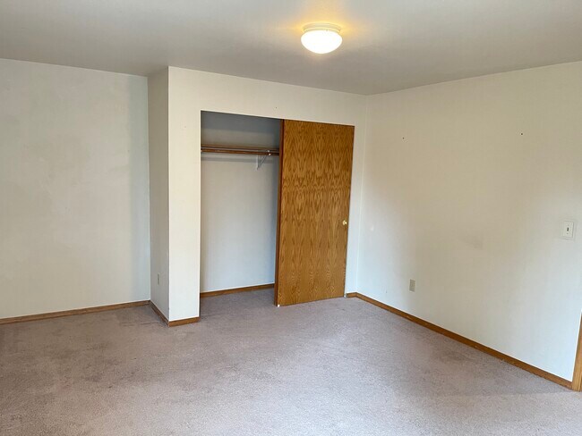 Building Photo - 16206 2nd Place West