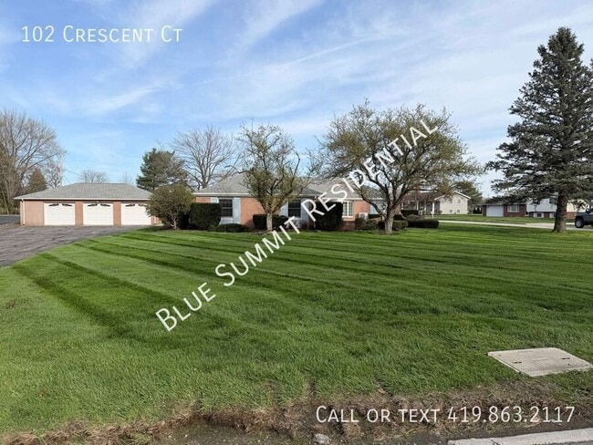Building Photo - 102 Crescent Ct