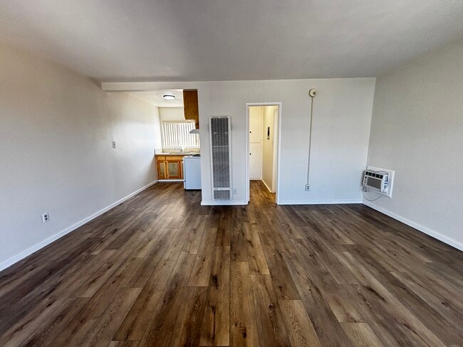 Building Photo - 524 N 21st St